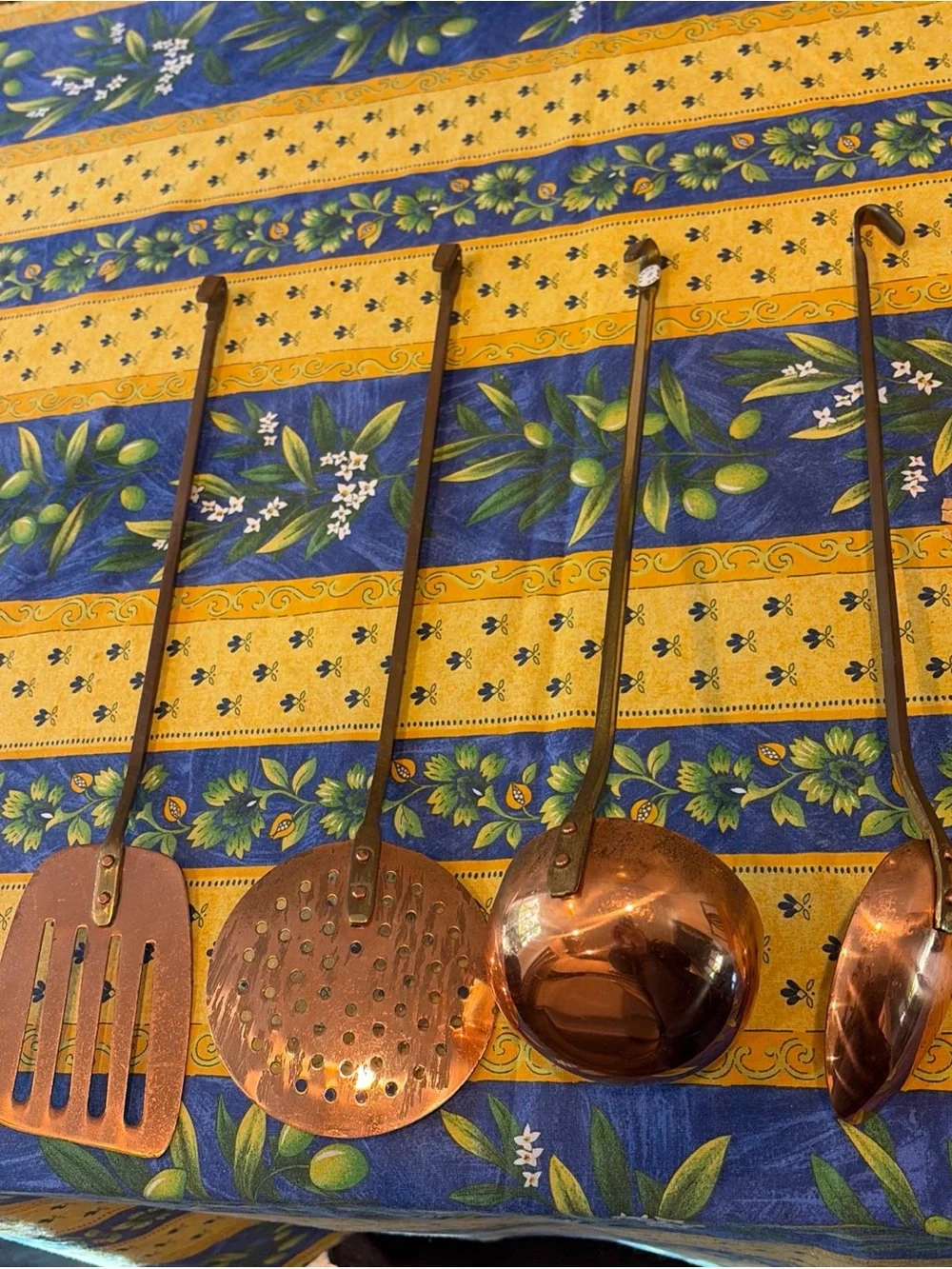 VTG Copper Utensil Set of 4 Hanging Ladle Spatula  Spoon w  Brass Handles